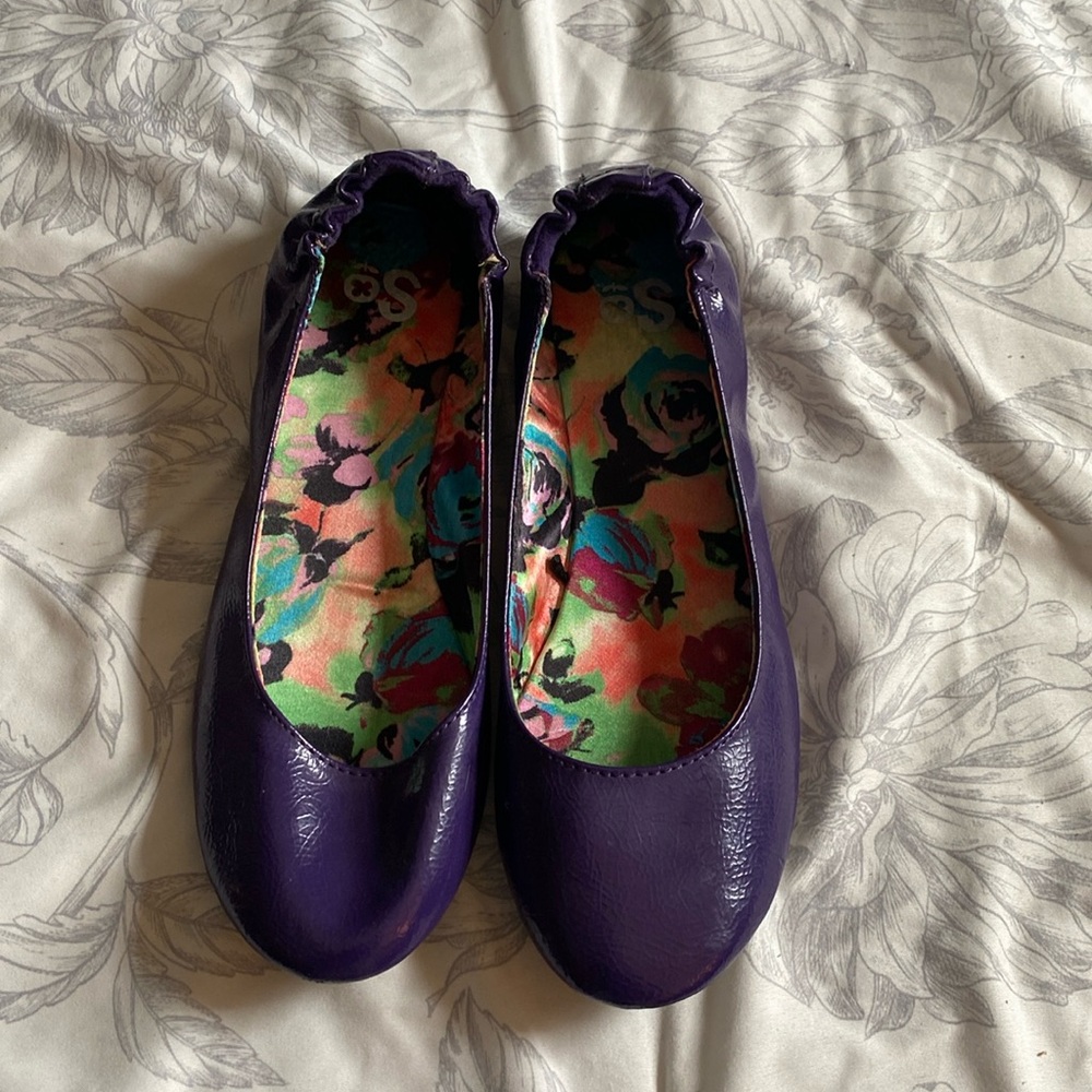 SO brand purple ballet style flats size 8.5
